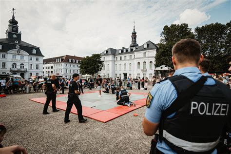 Polizei Saarland On Twitter Am 18 09 Von 11 18 Uhr Findet Der Tag