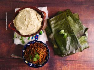 Banana Leaf Tamales Recipe With Cochinita Pibil Filling | Mexican Made ...