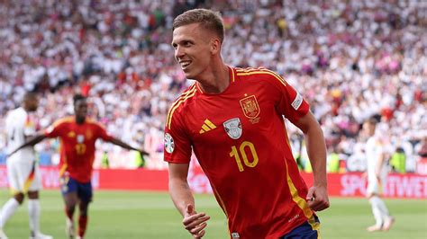 Dani Olmo Un Fichaje Estrat Gico Que El Fc Barcelona Debe Intentar