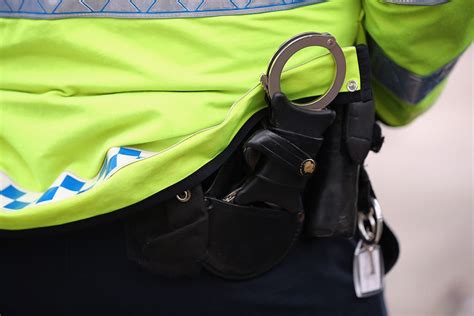 Raid Durante Un Matrimonio Gay Arresti In Nigeria Qui Non Siamo In Occidente