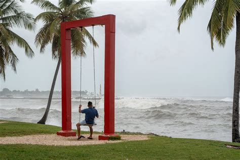 Hurricane Beryl Kills Five As It Barrels Towards Jamaica