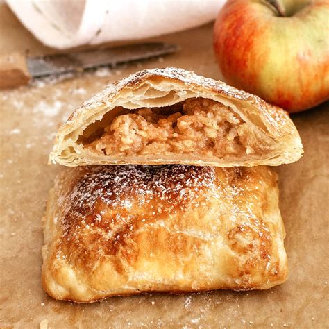 Easy Apple Hand Pies With Puff Pastry