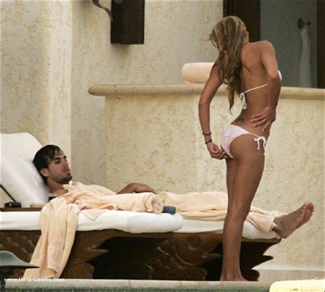 Anna Kournikova Paparazzi Bikini Shots The Best Porn Website