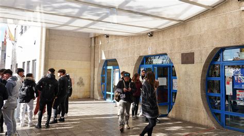 La Escuela De Idiomas Abre El Plazo De Matriculaci N La Gaceta De