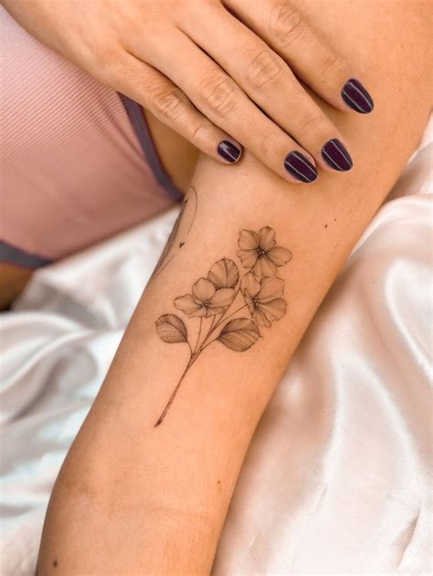 As Tatuagens Delicadas De Juliana Ludgero Blog Tattoo Me Tatuagem