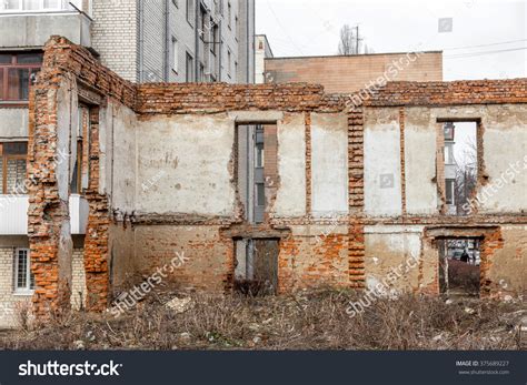 Completely Destroyed Two-storey Brick House Holes Stock Photo 375689227 | Shutterstock