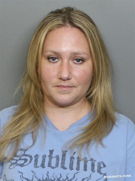 Muise Erin Michelle 01 18 2023 Charlotte County Mugshots Zone