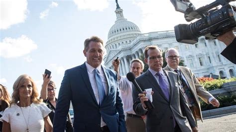 Republican Senators Jeff Flake Bob Corker In Battle With Donald Trump