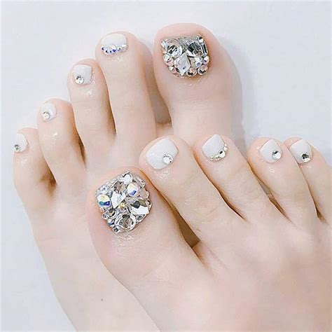 Top Trendy Toe Nail Designs With Diamonds For You Can T Miss