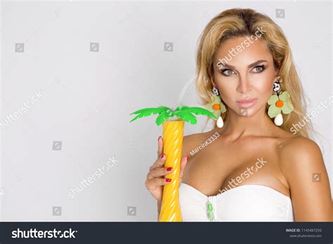 Sexy Woman Elegant Bikini On Tanned Stock Photo Shutterstock