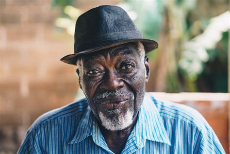 Old African Man Pictures Download Free Images On Unsplash