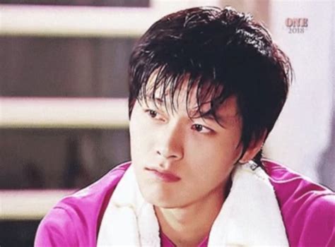 Old Photos Of Hyun Bin And Son Ye Jin In Their 20s Resurface In Light Of Their Recent Chemistry