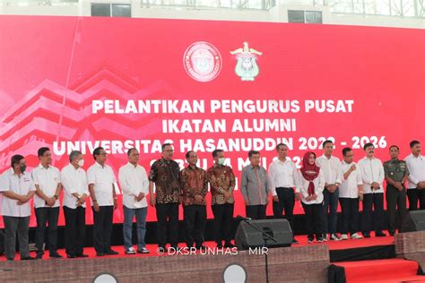 Sebanyak Orang Pengurus Pusat Ika Unhas Periode Resmi