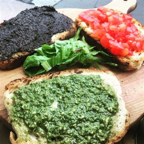 Puik Borrelplank On Instagram Bruschetta Bread From Rome Alles Past