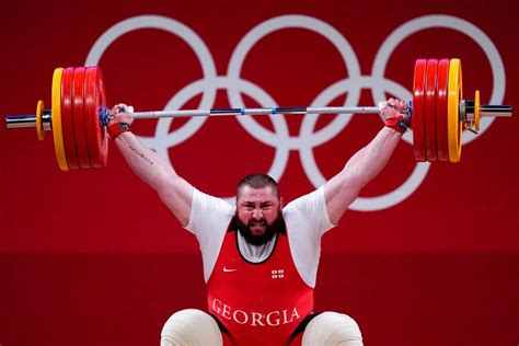 Georgia Weightlifter Breaks World Record To Conquer Men S Super