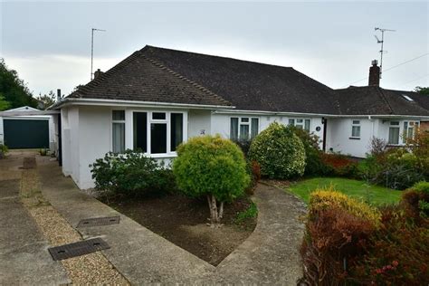 3 Bed Semi Detached Bungalow For Sale In Hill Mead Horsham West