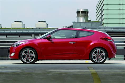 2012 Hyundai Veloster Review Specs Pictures Price And Mpg