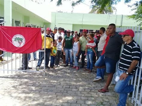 Integrantes Do MST Ocupam Sede Do Incra Em Petrolina E Reivindicam