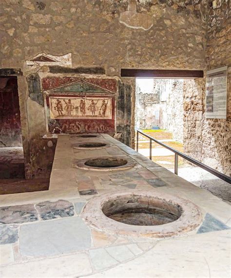 Thermopolium Di Vetutius Pompeii Salernotravel Salerno Travel