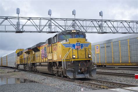 Tips For Identifying Modern Diesel Locomotives Model Railroader