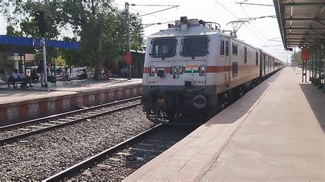 Bhadra I E Hubballi Wap Hauled Vasco Jasidih