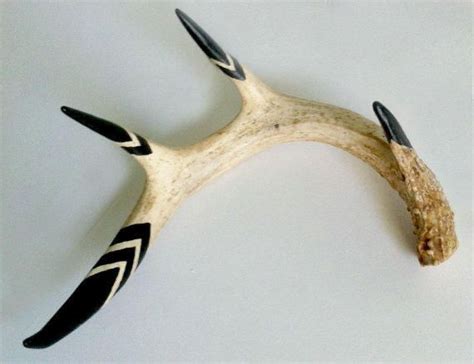 Pin By War Rior On Native Deer Antler Crafts Antlers Decor Antler