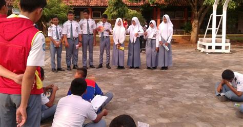 Pmr Smkn 2 Purwodadi Adakan Latihan Pertolongan Pertama Smk Negeri 2