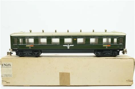 H0-MÄRKLIN - 351 F ..D-Zug-Wagen mit Hoheitszeichen ..Blech ..D2 /82 ...