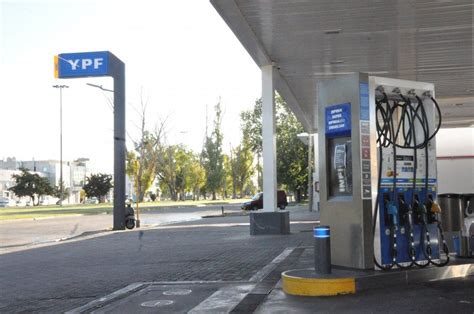 YPF aumentó los combustibles un 7 5 por ciento Infocielo