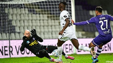 Bekijk De Goals Uit Beerschot Charleroi 2 3 Sporza