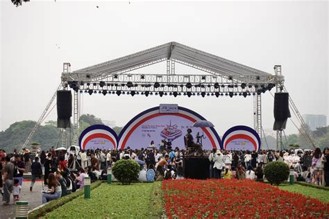 Địa điểm hot nhất Hà Nội lúc này Giới trẻ đổ xô đến lễ hội ẩm thực háo hức chờ sự xuất hiện