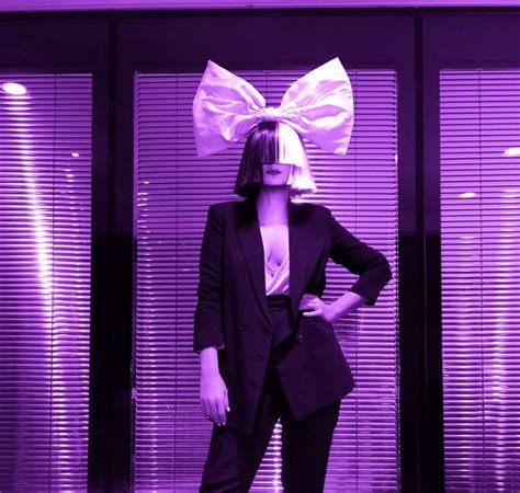 Sia Has The Last Laugh As Someone Tries To Sell Her Nude Photograph Online