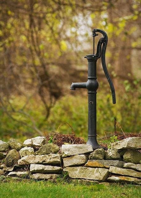 Old Water Pump Old Fashion Water Pumps Pinterest