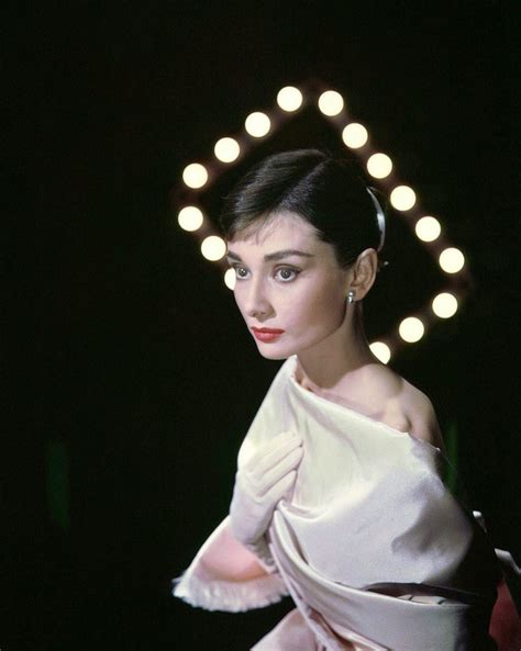 Audrey Hepburn On Twitter Audrey Hepburn Photographed By Allan Grant