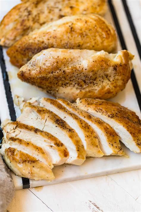 Juicy Pan Seared Chicken Breasts The Cookie Rookie®