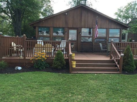 Quiet Log Cabin On Owasco Lake Houses For Rent In Auburn Lake