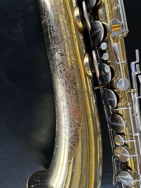 Buescher 400 Baritone Saxophone Reverb