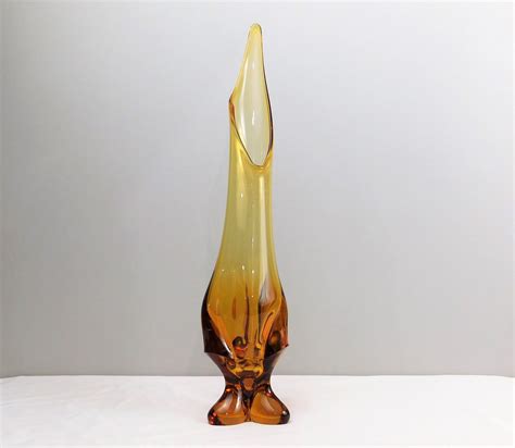 19 58 Tall Swung Vase By Viking Glass Epic Three Foil In Amberhoney Gold Mid Century Decor