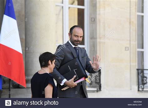 Weekly Cabinet Meeting Paris Stock Photo Alamy