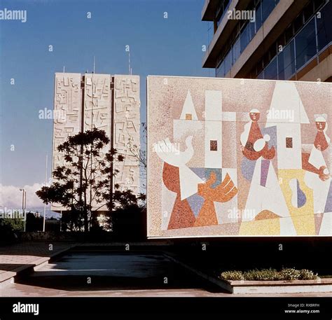 MURAL. Location: EXTERIOR Stock Photo - Alamy