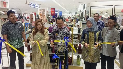 Hari UMKM Nasional Kabupaten Bekasi Tas Batik Dan Etnik Nusantara Caly