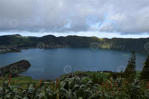 Stunning Look at Sete Cidades' Blue Lake 9600917 Stock Photo at Vecteezy