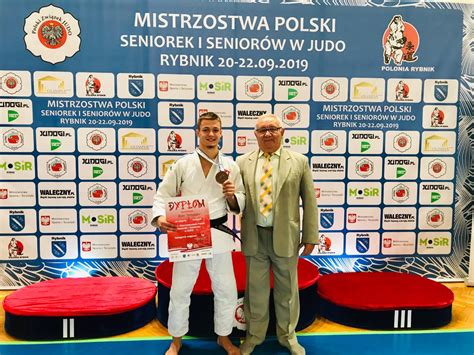 Mistrzostwa Polski Seniorek I Senior W Rybnik R