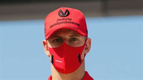 El Hijo De Schumacher Debutará En Sesiones De Ensayos Libres