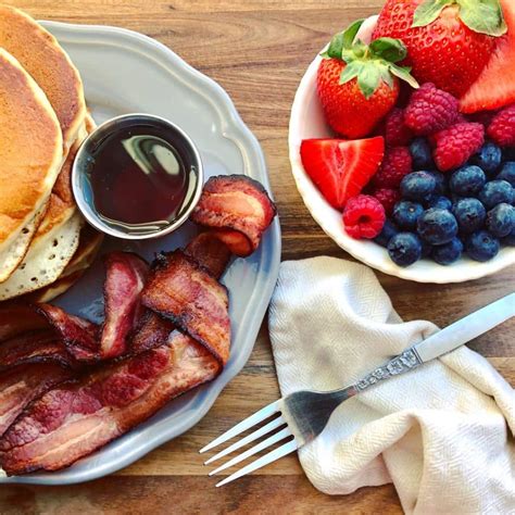 Perfect Bacon & Pancakes - Drake Meats