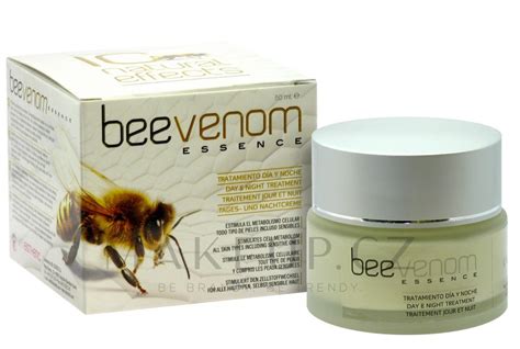 Krém na obličej se včelím jedem Diet Esthetic Bee Venom Essence Cream