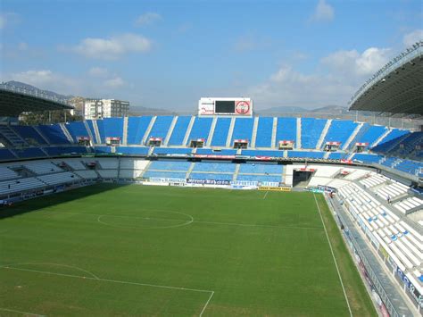 ACCESORIOS: Estadios UEFA Champions League