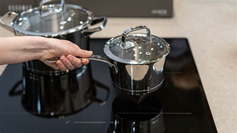 Comment Savoir Si Ma Casserole Va Sur Une Plaque à Induction Femme Actuelle Le Mag