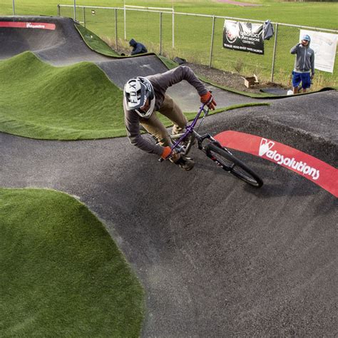 Pumptrack für Bikeparks HOOD RIVER OR World Skate Parks Bitumen