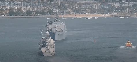 Two Us Navy Warships Come Dangerously Close In San Diego Bay Avoid